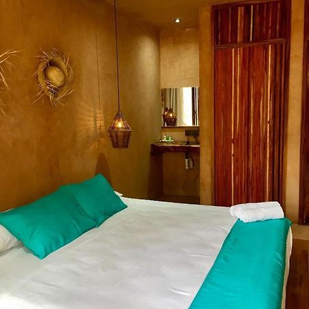 Hotel Rinconcito De Mazunte Санта-Мария-Тонамека Экстерьер фото
