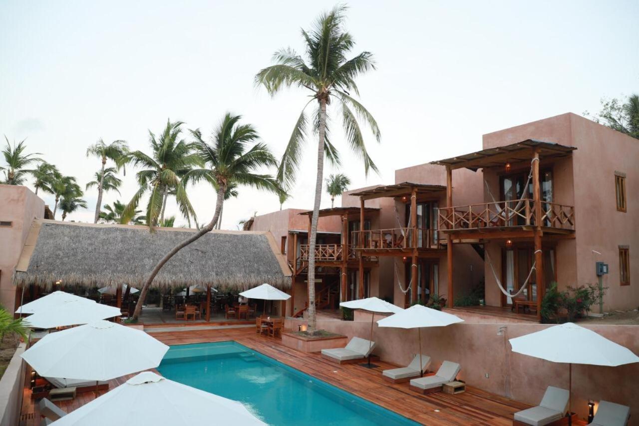 Hotel Rinconcito De Mazunte Санта-Мария-Тонамека Экстерьер фото